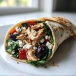 Griechische Hähnchen-Wraps mit Spinat, Oliven und Feta