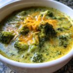Brokkoli-Cheddar-Suppe