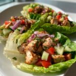 Hühnchen-Salat in Salatblättern