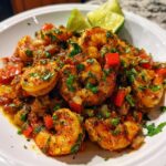 Würzige Cajun-Garnelenpfanne