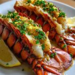Zitronen-Knoblauch-Butter-Hummer-Schwänze