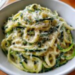 Zucchini-Nudeln Alfredo