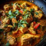 keto Kokos-Curry-Hähnchen
