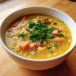 Erbsensuppe mit Schinken