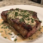 Steak mit Knoblauch-Cremesauce