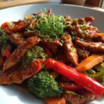 Chinesische Hähnchenpfanne mit Gemüse