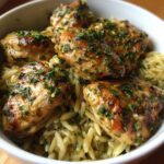 Zitronen-Kräuter-Orzo-Hühnchen