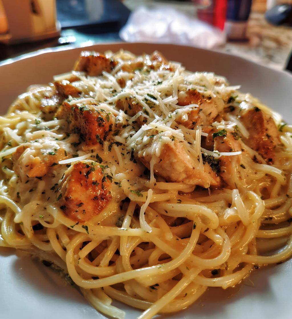 creamy chicken spaghetti